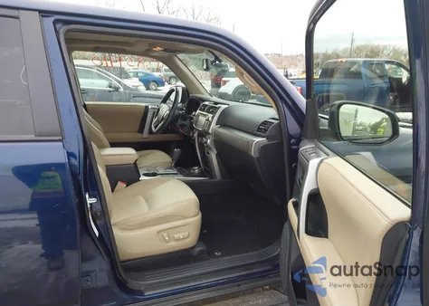 2016 Toyota 4Runner Sr5 Premium z USA, uszkodzony, nr VIN JTEBU5JR2G5293349